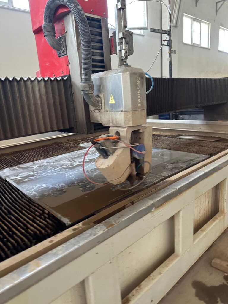 5-axis-italian-water-jet-machine